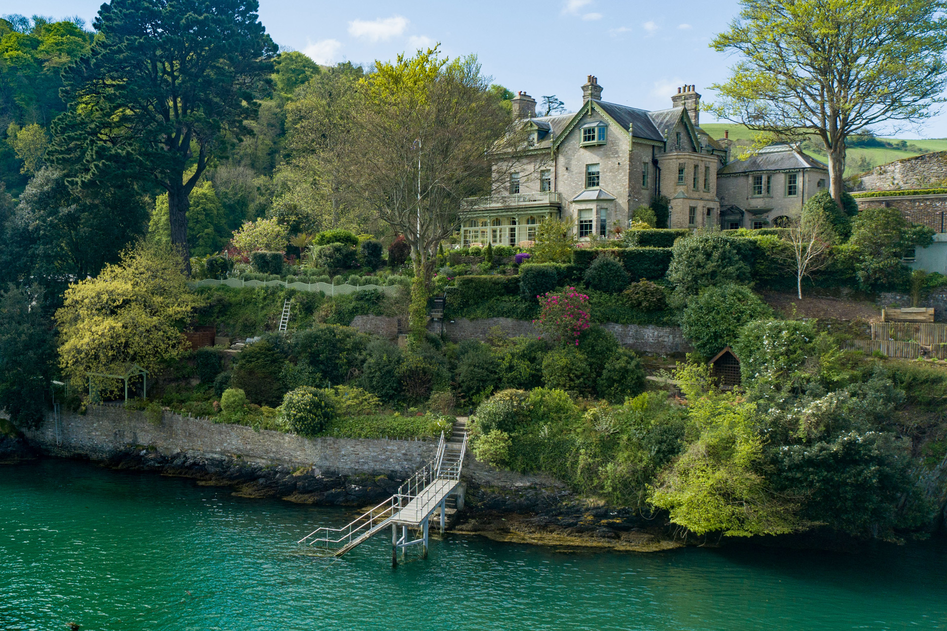 The Best Waterfront Homes