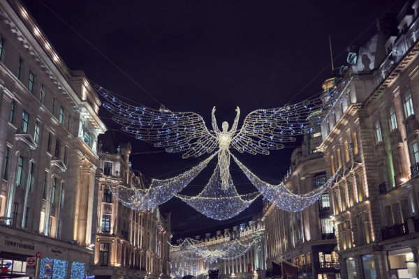 Where to See Christmas Lights in London 2021 - Culture