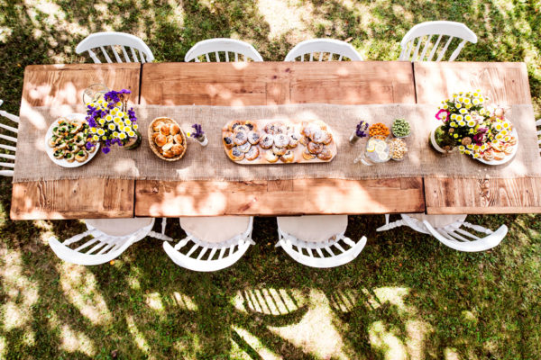 A Guide To Throwing the Ultimate Garden Party