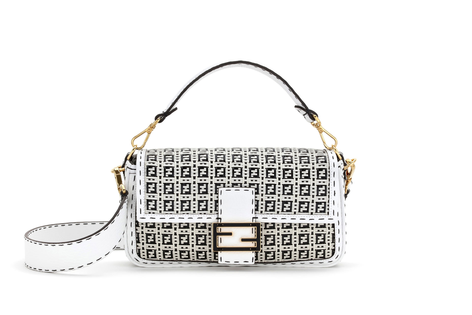 The Fendi Baguette is Trending – Thanks to Carrie Bradshaw - Baguette Bags