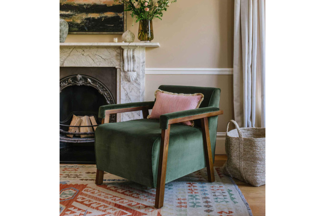 Beautiful Accent Chairs To Finish A Room Interiors 2022   Anboise 1070x713 