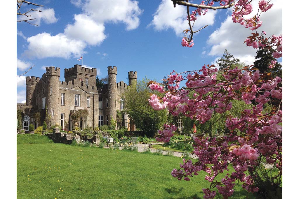 Augill Castle – Kirkby Stephen, Cumbria | Great British & Irish Hotels