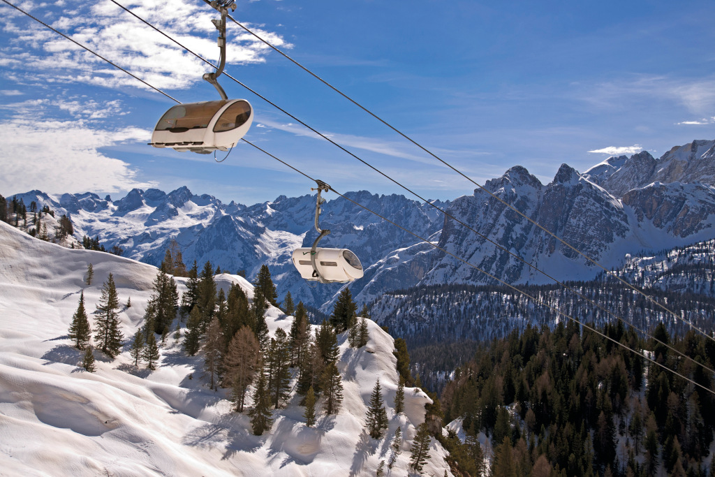 Louis Vuitton to open store in Italian ski resort Cortina  The Culture  Embassy – Curating the Finer Things in Life