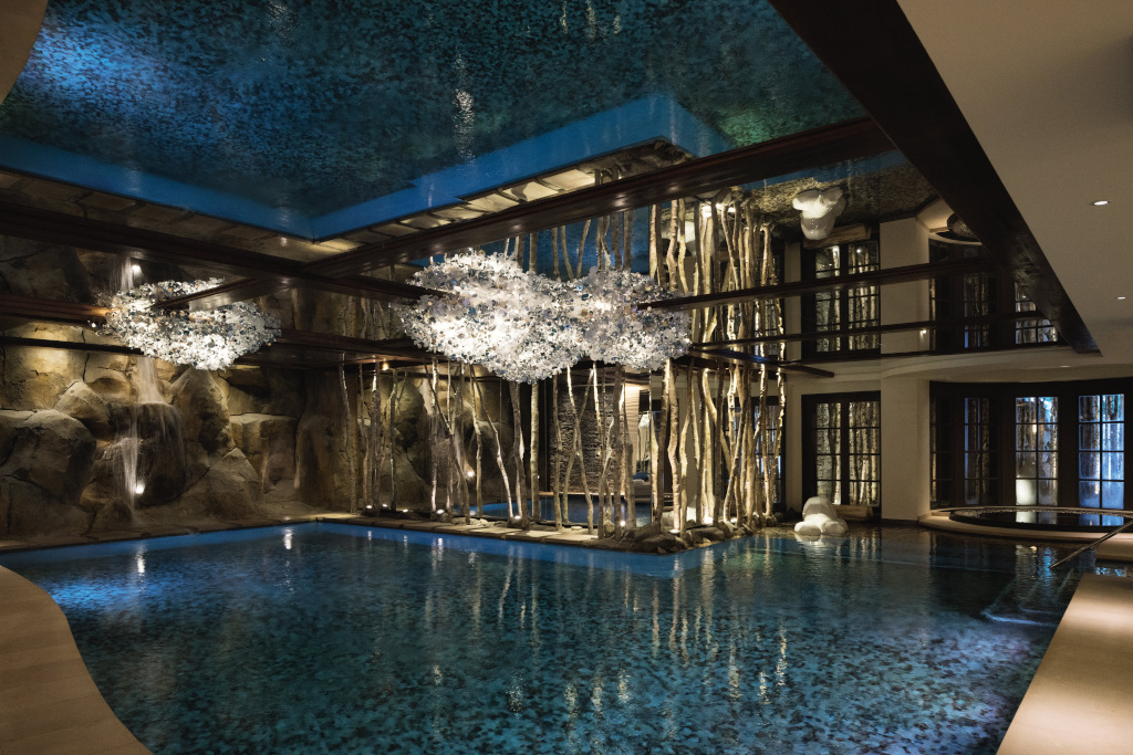 Review: Cheval Blanc Courchevel - Travel