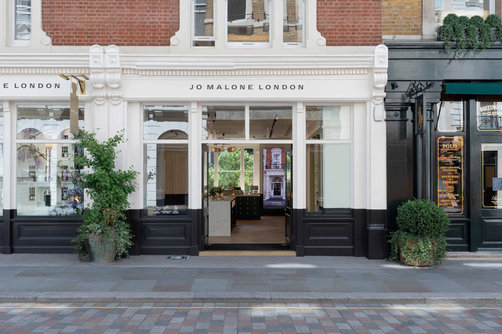 Luxury perfume house launches Covent Garden flagship - Completely