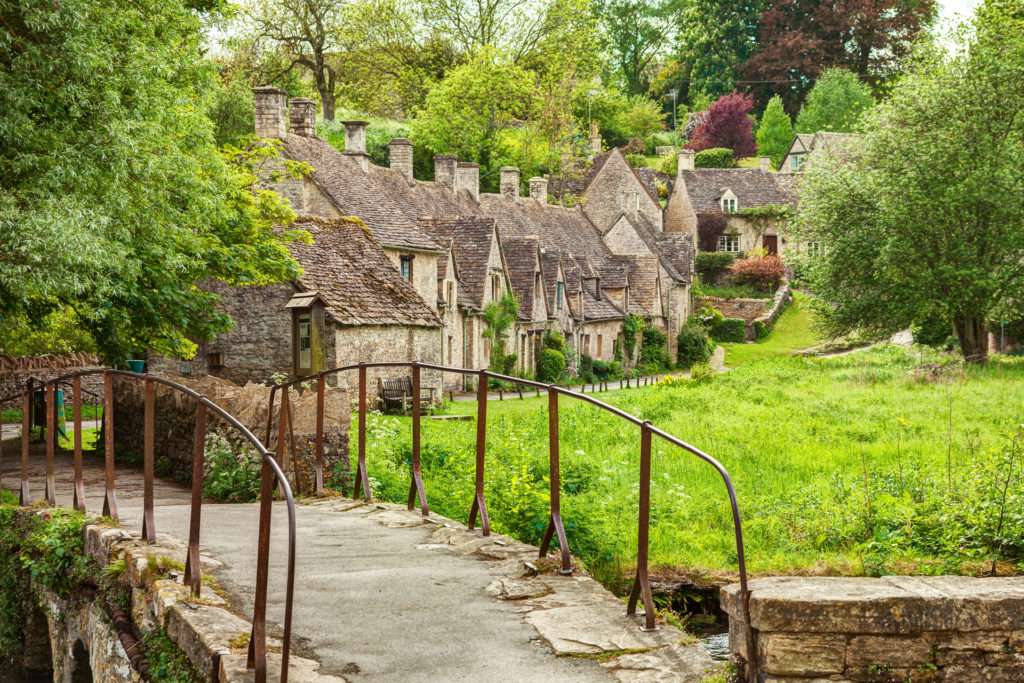 These Are Prettiest Villages In The Cotswolds | UK Travel