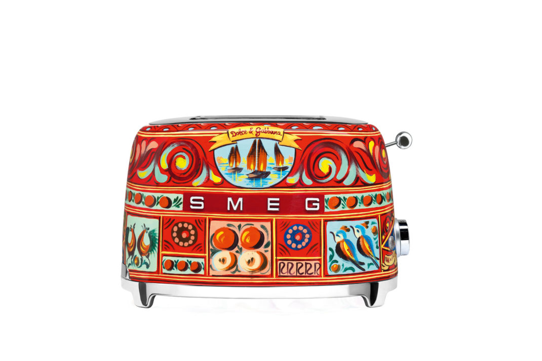 Smeg Dolce Gabbana x SMEG Sicily Is My Love Tea Kettle