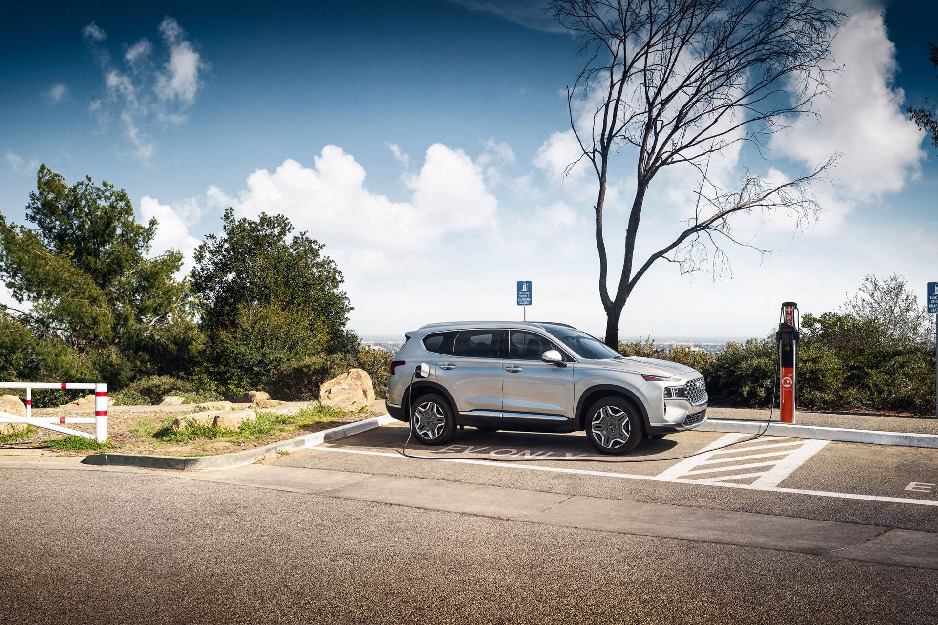 Hyundai Santa Fe Plugin Hybrid — The Green Lane Culture