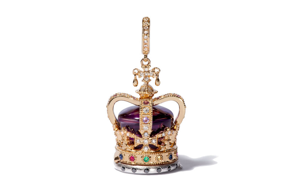 Royal Warrant Holders: A Guide & List of Famous Companies