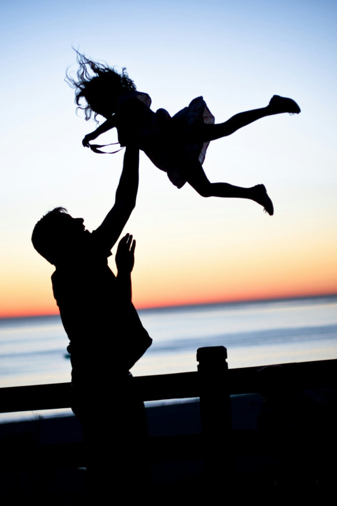 Silhouette of man and child | Father's Day Gift Guide