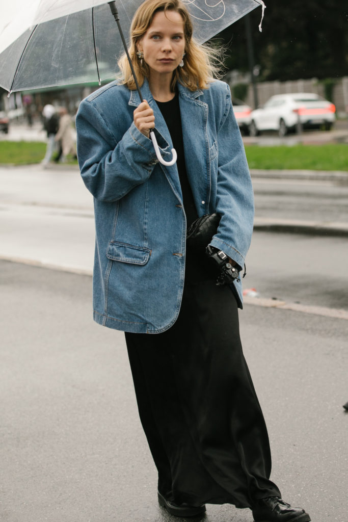 Woman with feathered bob