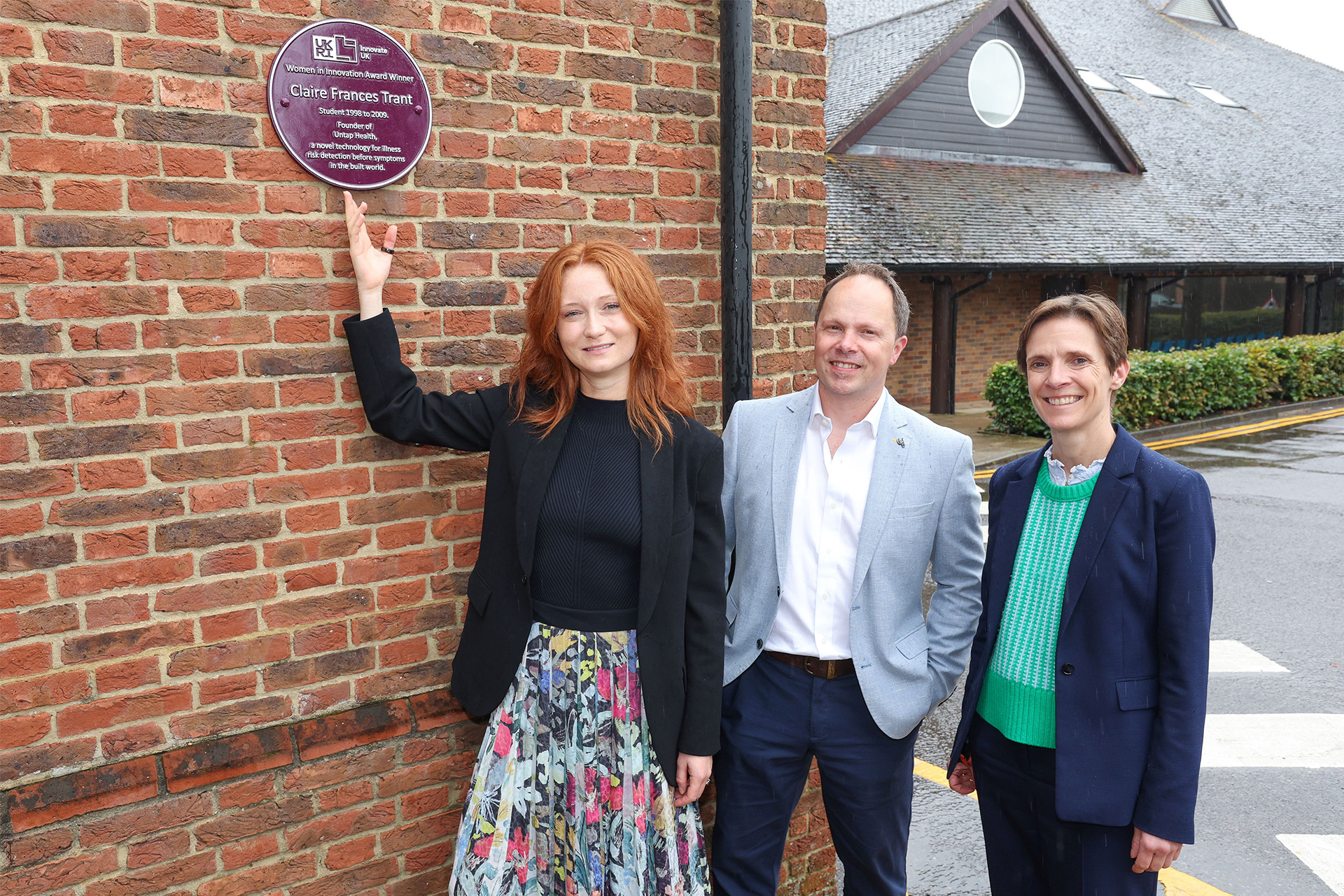 Women In Innovation Purple Plaque Unveiled At St Swithun's, Winchester