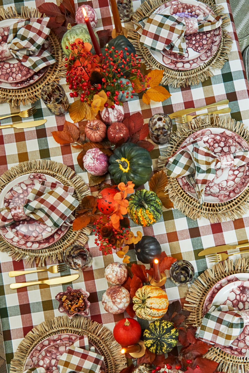 Thanksgiving Tablescaping: A Guide