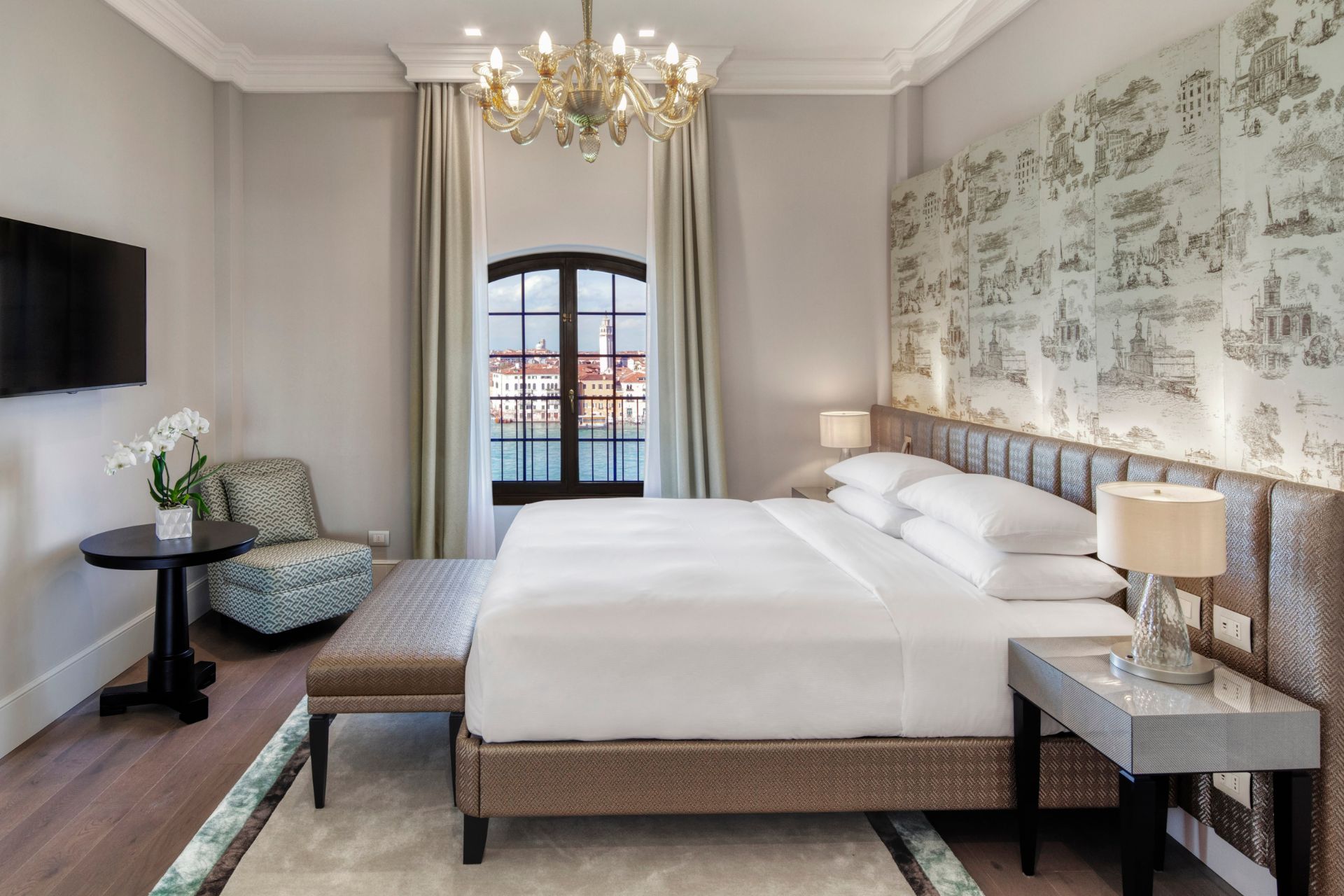 Inside The New Suites At The Hilton Molino Stucky Venice