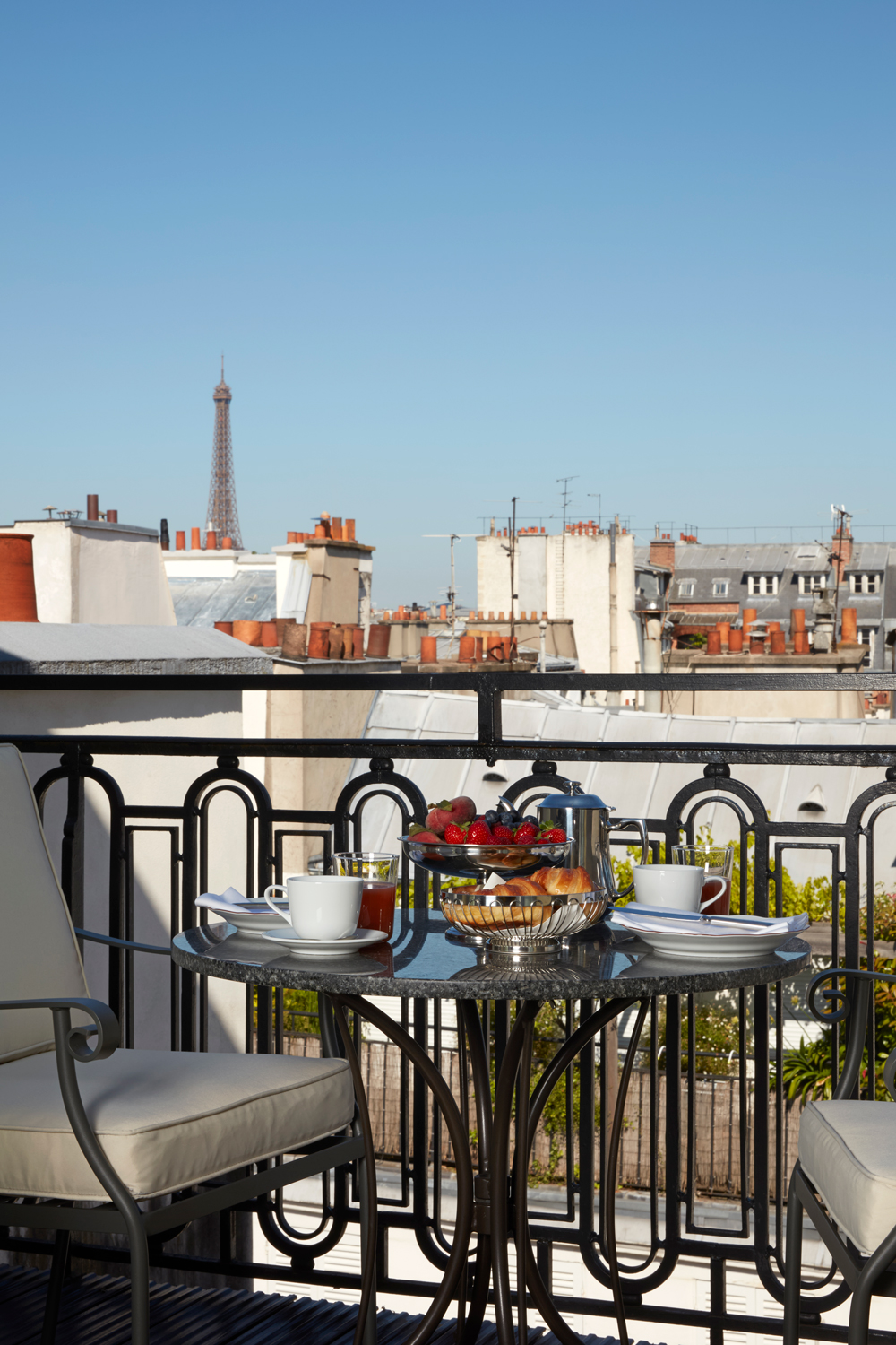 STAY: An Affordable Paris Hotel In The Heart Of Saint-Germain-des-Prés