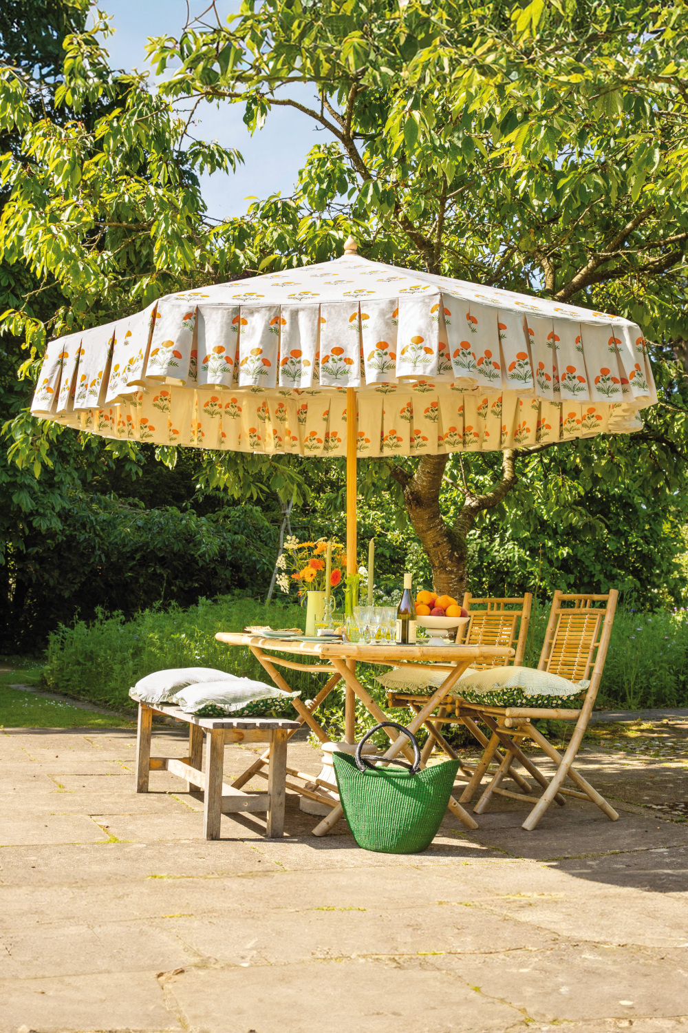 East London Parasol Company: Beautiful Garden Parasols That Deliver Joy