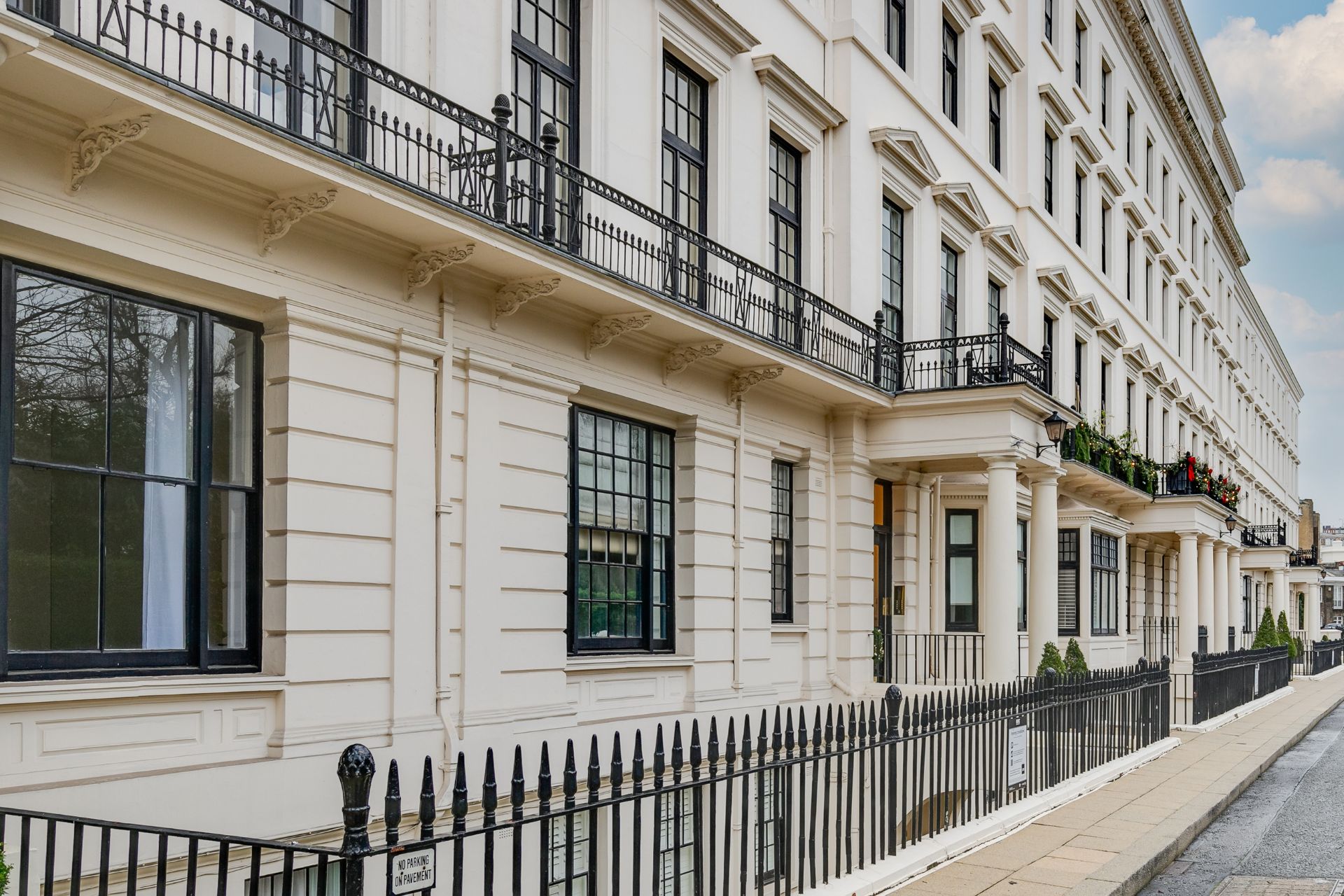 Inside A £3.95M Apartment On One Of London’s Most Exclusive Streets