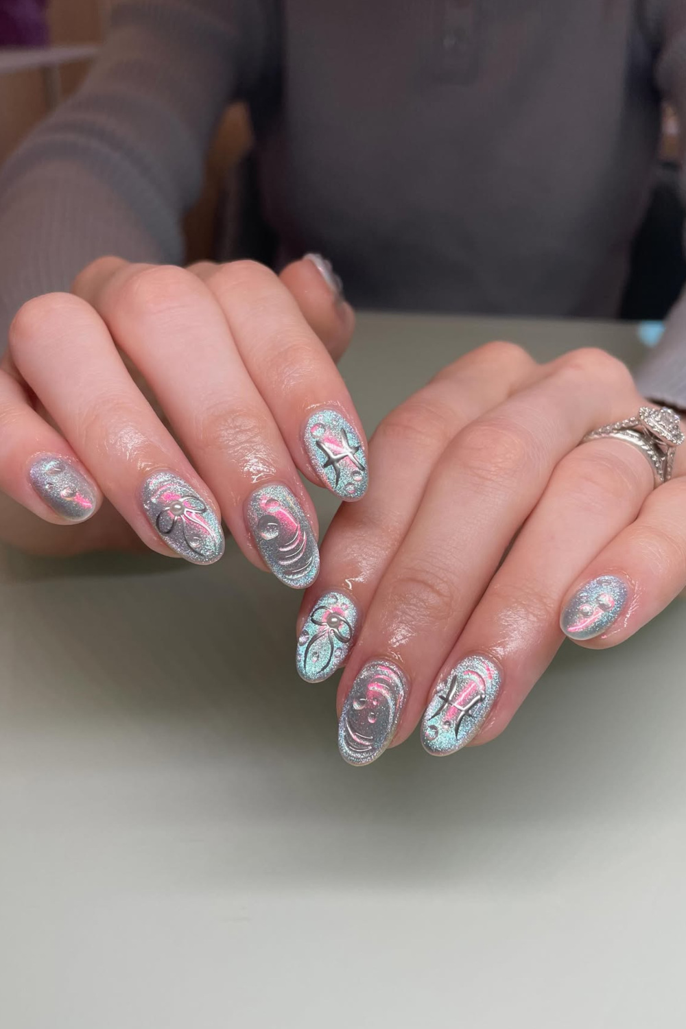 10 Lovely Manicure Ideas For Pisces