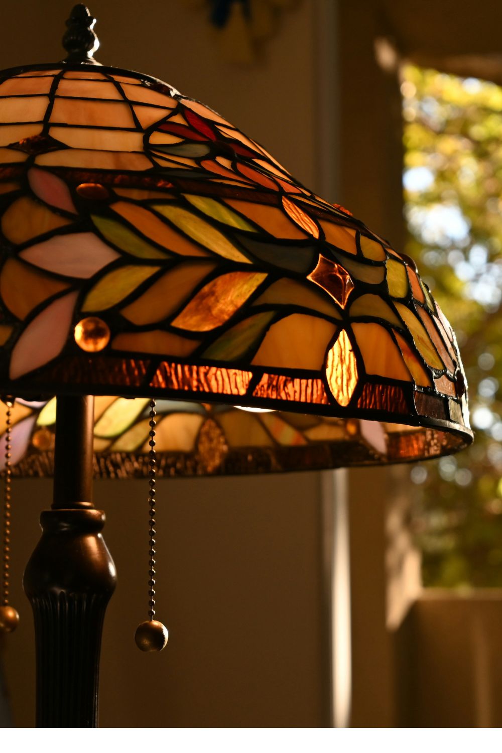 Are Tiffany Lamps 2025’s Biggest Interiors Trend?